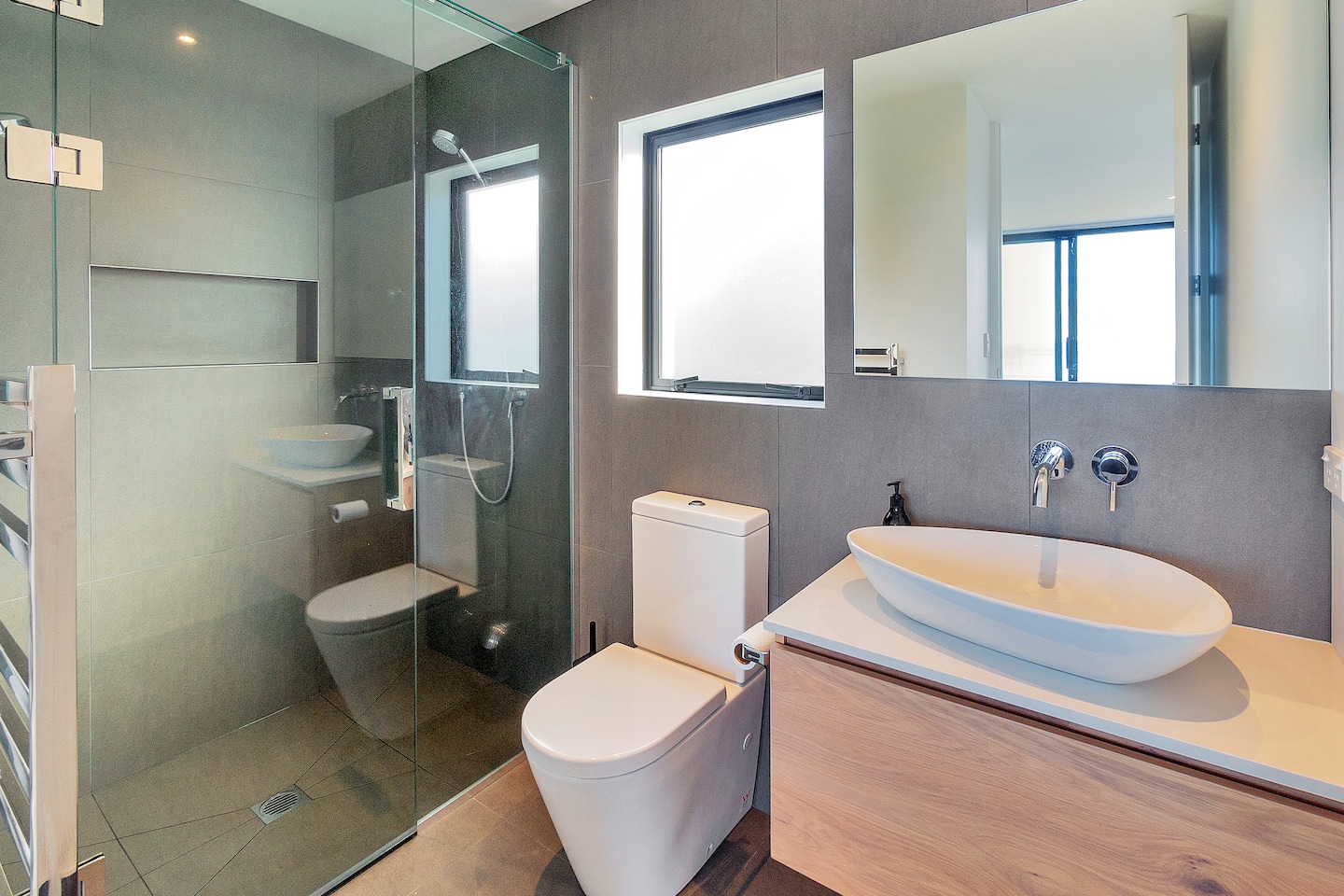 En-suite with double shower
