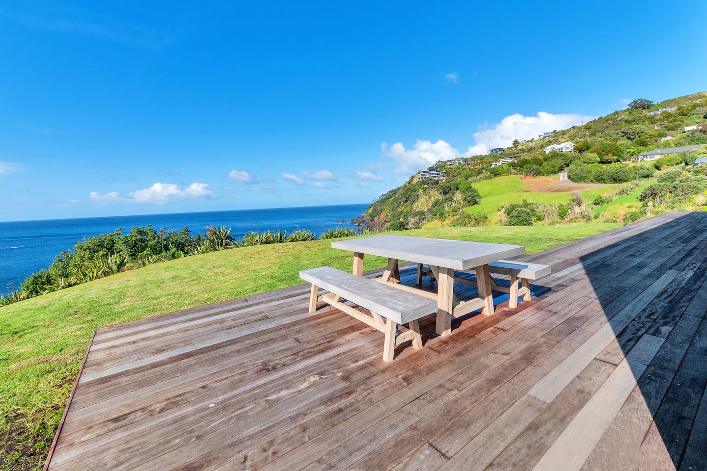 Front deck